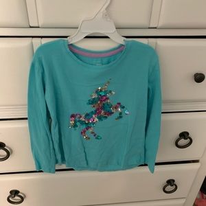 Size 6 unicorn long sleeve tee!